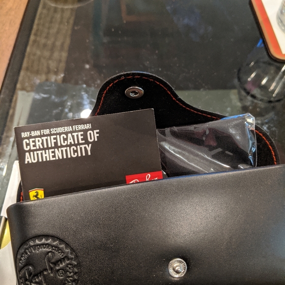 Ray-Bans - Picture 4 of 6